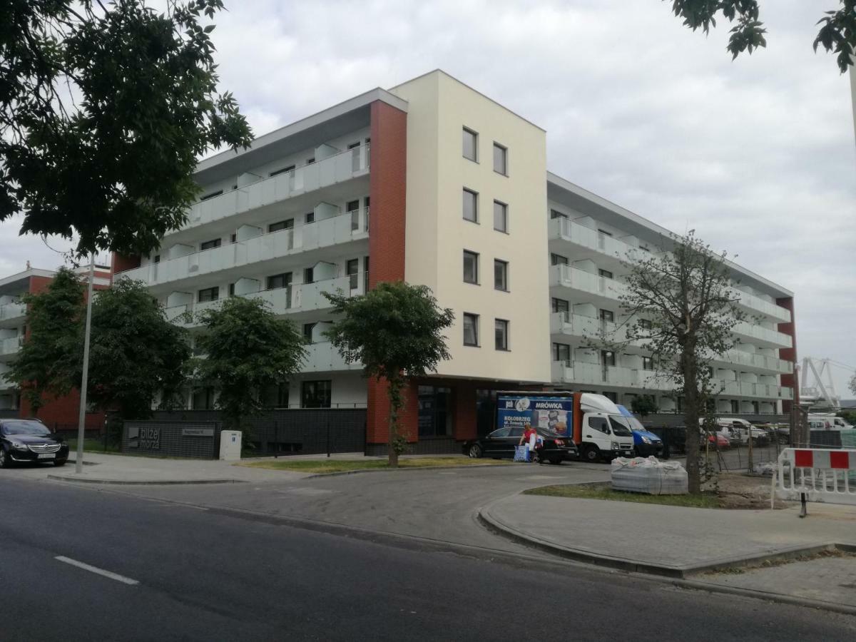 Apartament Blizej Morza Kolobrzeg Exterior photo